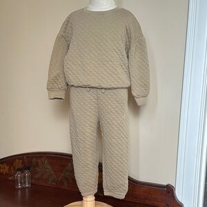 GAP Baby Tan quilted set